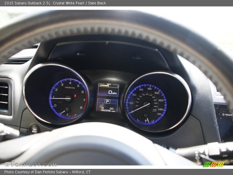 Crystal White Pearl / Slate Black 2015 Subaru Outback 2.5i
