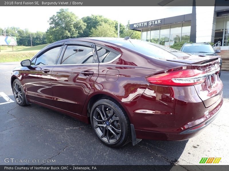 Burgundy Velvet / Ebony 2018 Ford Fusion SE