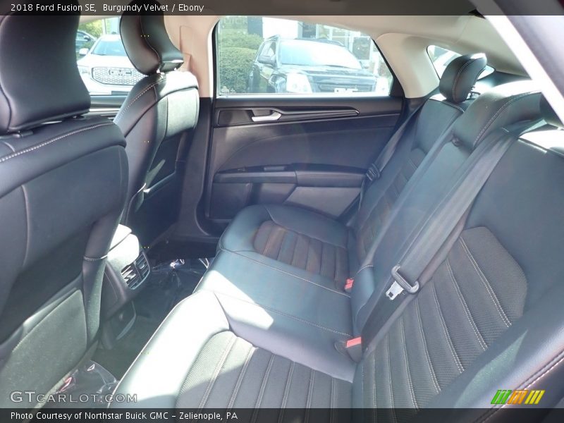 Burgundy Velvet / Ebony 2018 Ford Fusion SE
