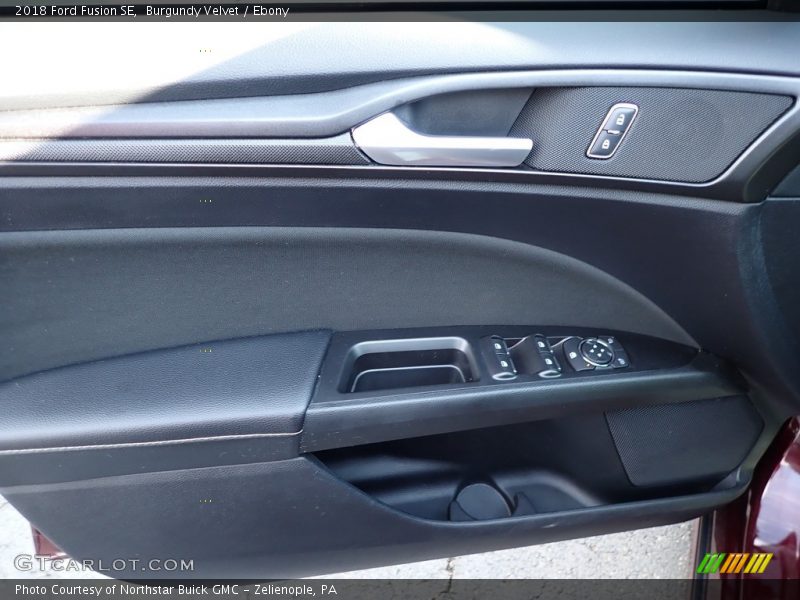 Burgundy Velvet / Ebony 2018 Ford Fusion SE