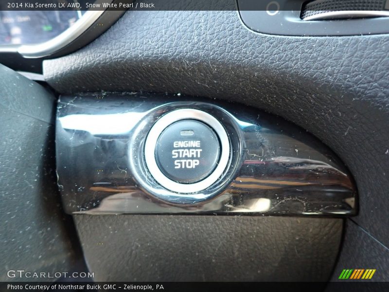Snow White Pearl / Black 2014 Kia Sorento LX AWD