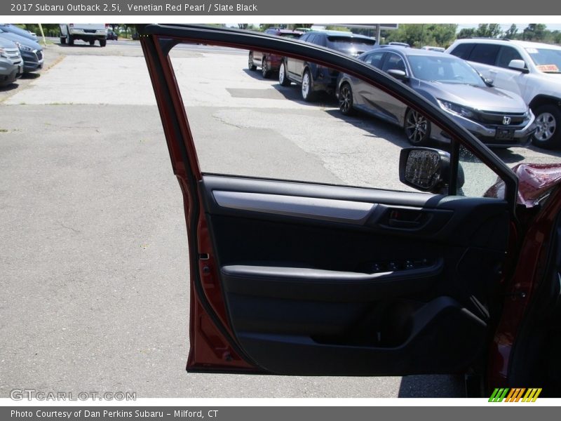 Venetian Red Pearl / Slate Black 2017 Subaru Outback 2.5i
