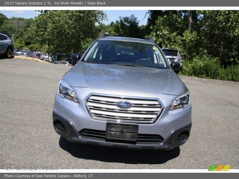 Ice Silver Metallic / Slate Black 2017 Subaru Outback 2.5i