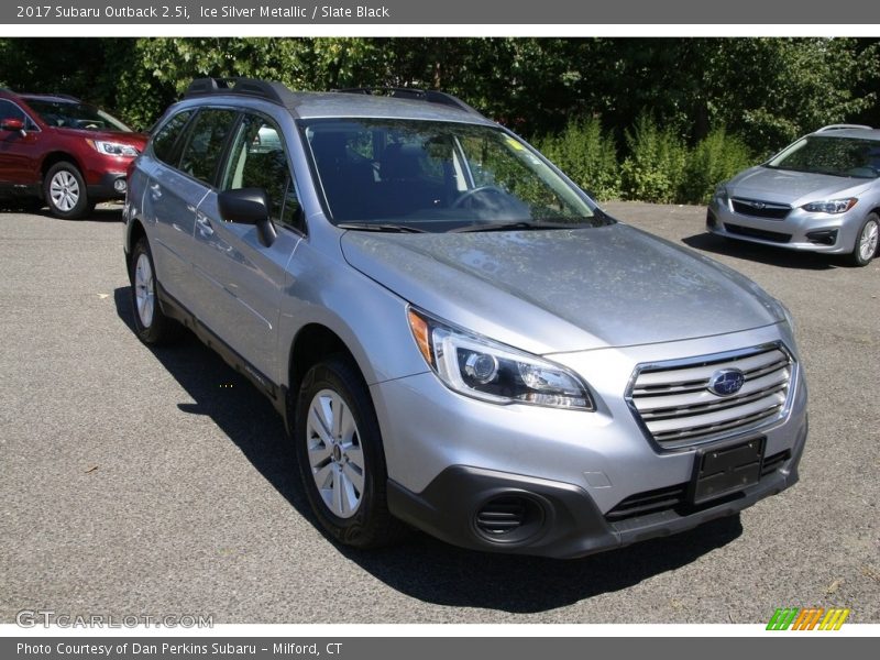 Ice Silver Metallic / Slate Black 2017 Subaru Outback 2.5i