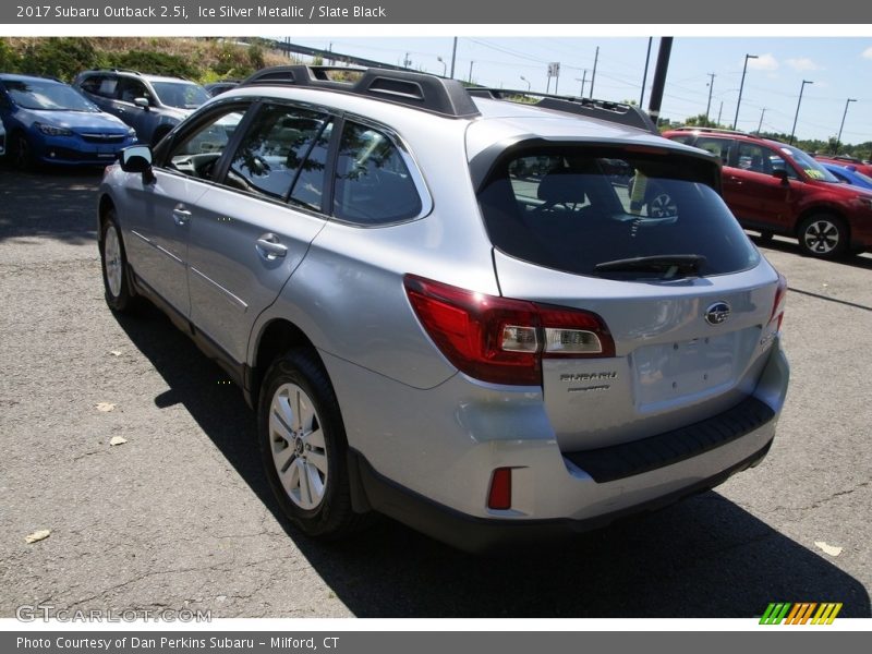 Ice Silver Metallic / Slate Black 2017 Subaru Outback 2.5i