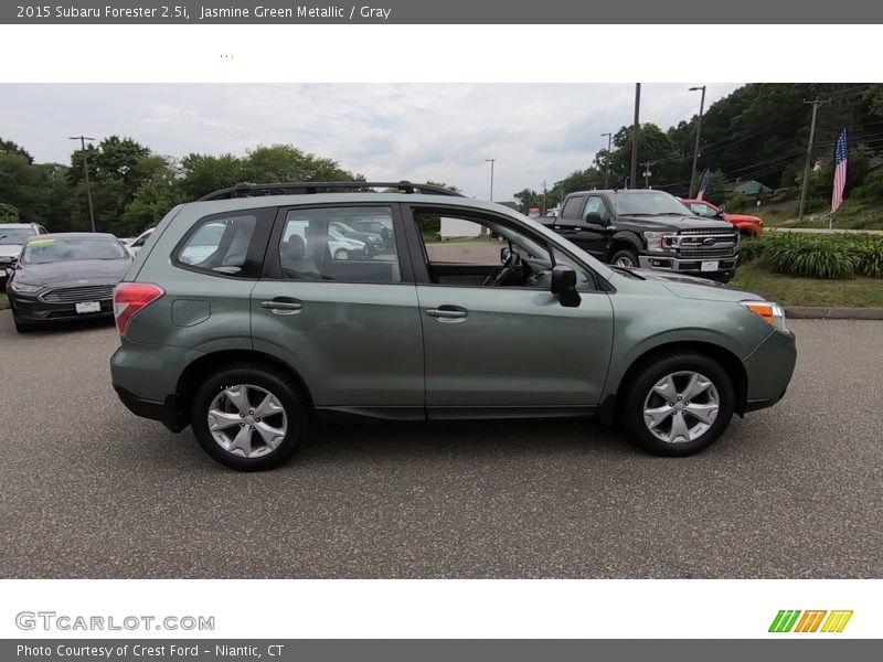 Jasmine Green Metallic / Gray 2015 Subaru Forester 2.5i