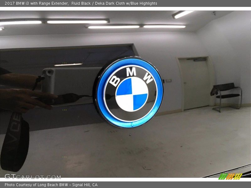 Fluid Black / Deka Dark Cloth w/Blue Highlights 2017 BMW i3 with Range Extender