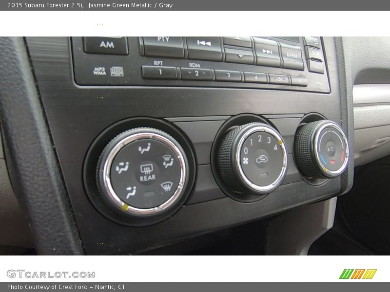 Jasmine Green Metallic / Gray 2015 Subaru Forester 2.5i