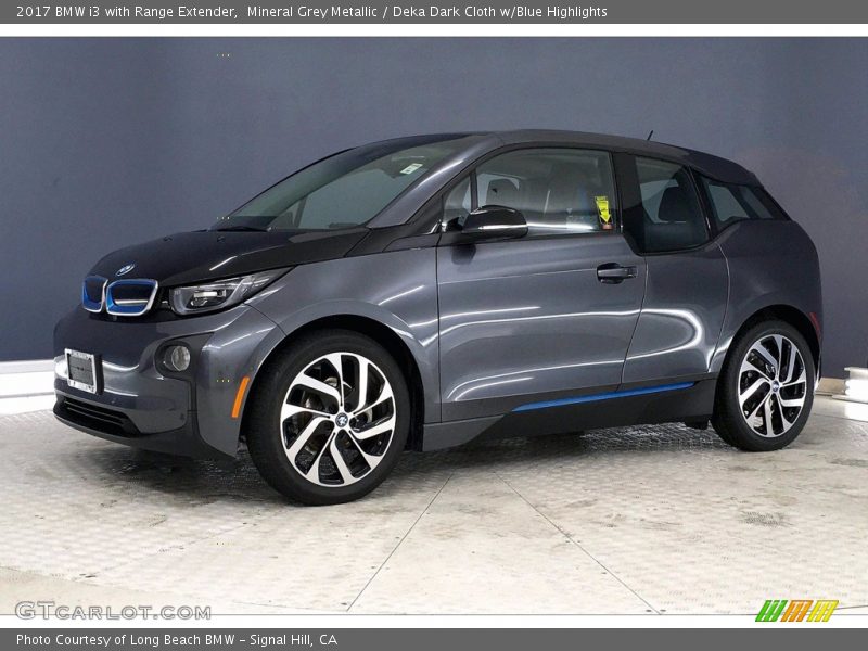 Mineral Grey Metallic / Deka Dark Cloth w/Blue Highlights 2017 BMW i3 with Range Extender