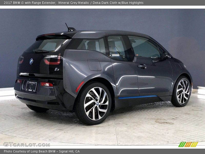 Mineral Grey Metallic / Deka Dark Cloth w/Blue Highlights 2017 BMW i3 with Range Extender