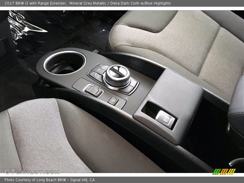 Mineral Grey Metallic / Deka Dark Cloth w/Blue Highlights 2017 BMW i3 with Range Extender