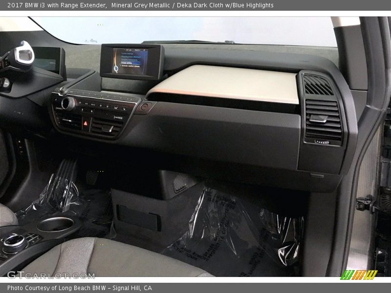 Mineral Grey Metallic / Deka Dark Cloth w/Blue Highlights 2017 BMW i3 with Range Extender