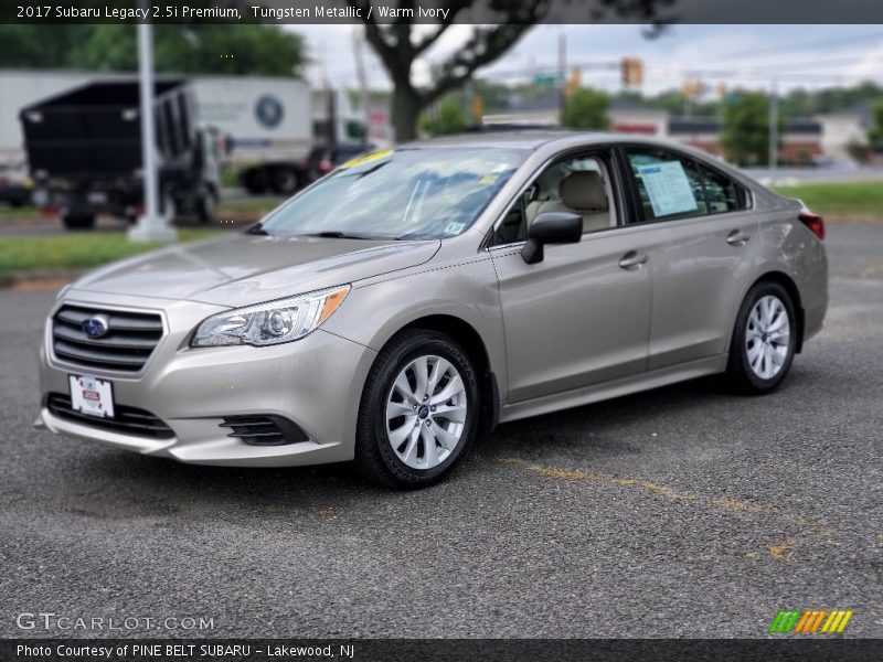 Tungsten Metallic / Warm Ivory 2017 Subaru Legacy 2.5i Premium