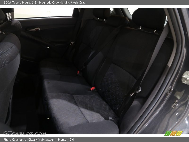 Magnetic Gray Metallic / Ash Gray 2009 Toyota Matrix 1.8