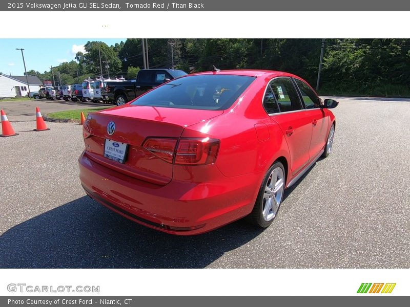 Tornado Red / Titan Black 2015 Volkswagen Jetta GLI SEL Sedan