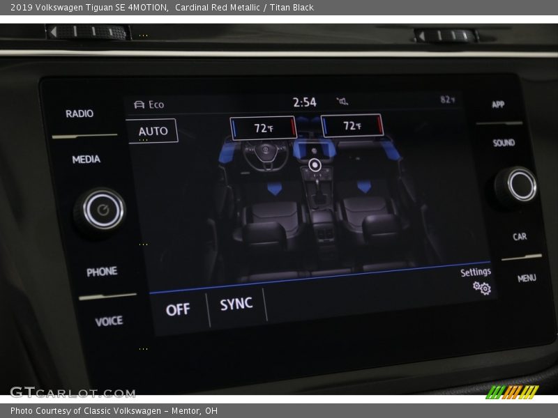 Cardinal Red Metallic / Titan Black 2019 Volkswagen Tiguan SE 4MOTION