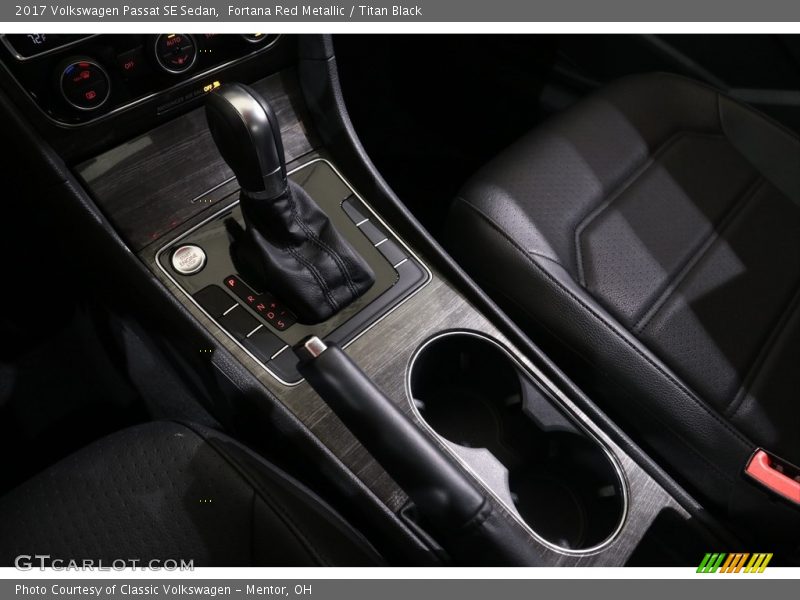 Fortana Red Metallic / Titan Black 2017 Volkswagen Passat SE Sedan