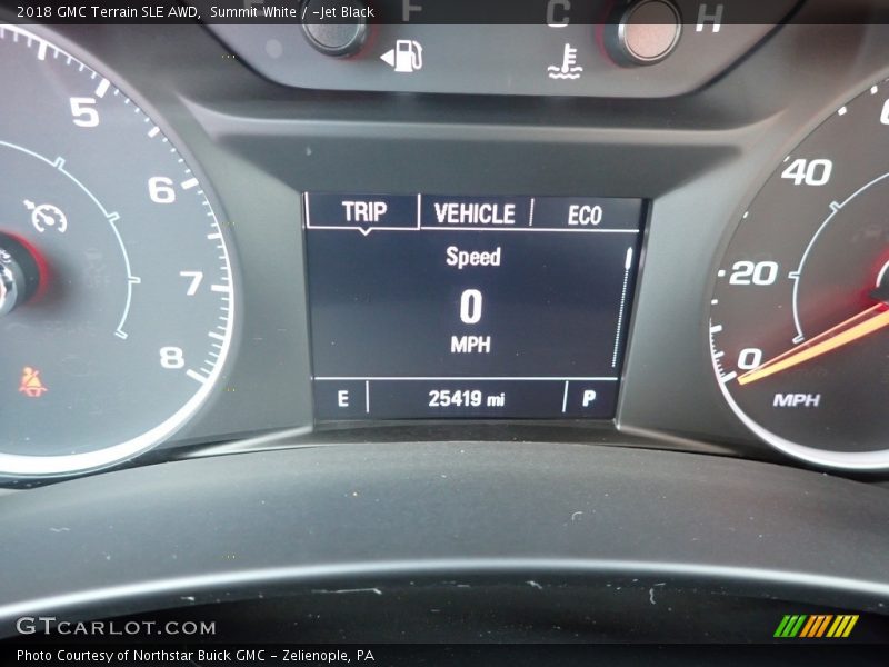 Summit White / ­Jet Black 2018 GMC Terrain SLE AWD
