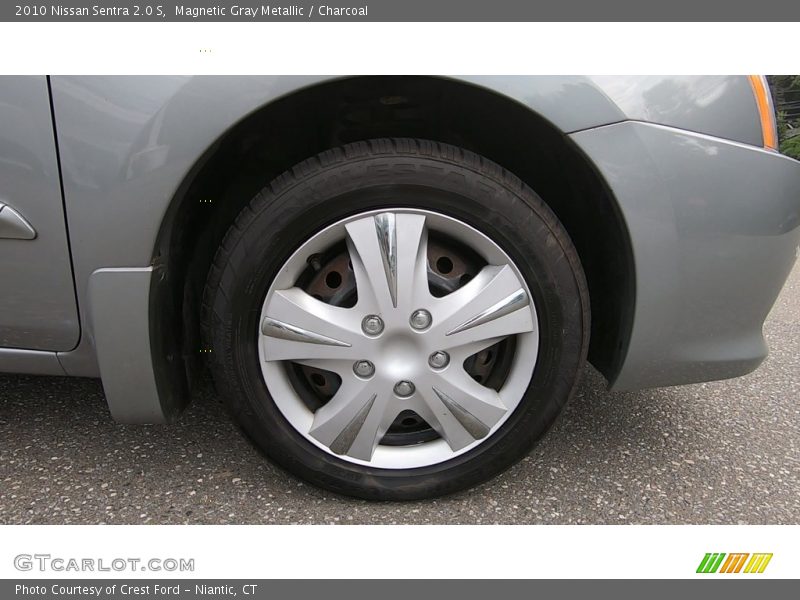 Magnetic Gray Metallic / Charcoal 2010 Nissan Sentra 2.0 S