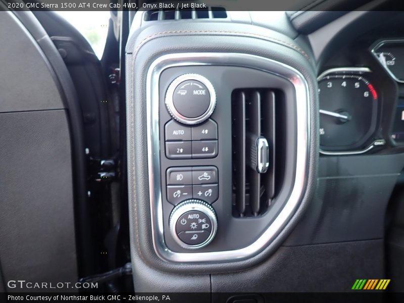 Onyx Black / Jet Black 2020 GMC Sierra 1500 AT4 Crew Cab 4WD
