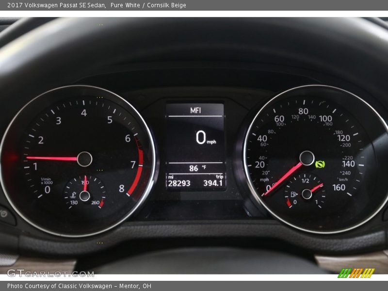 Pure White / Cornsilk Beige 2017 Volkswagen Passat SE Sedan