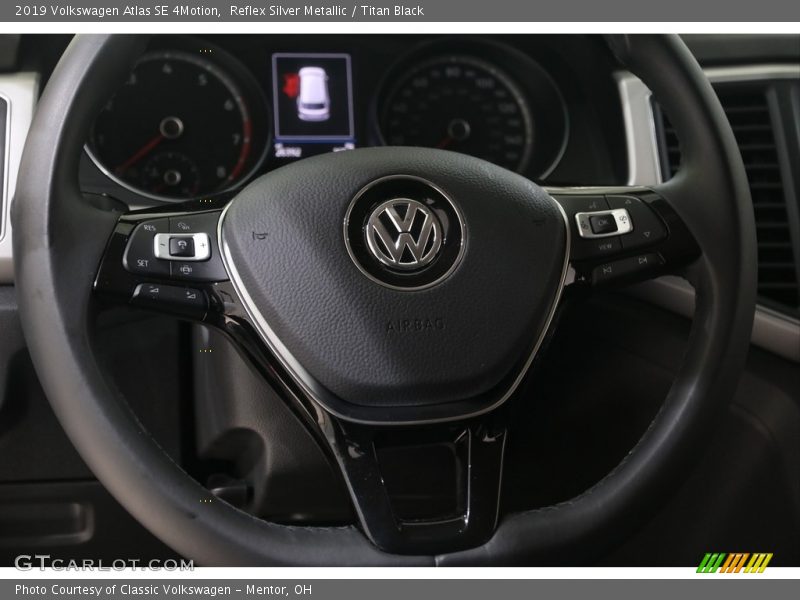 Reflex Silver Metallic / Titan Black 2019 Volkswagen Atlas SE 4Motion