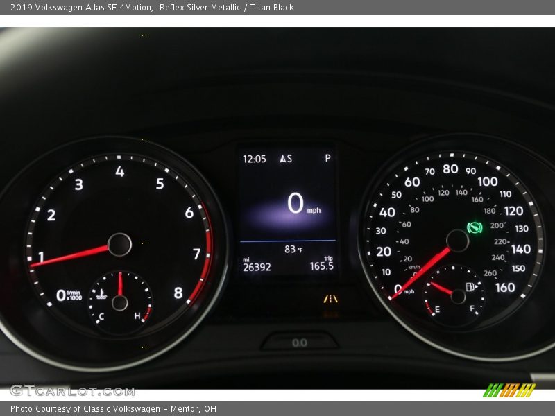 Reflex Silver Metallic / Titan Black 2019 Volkswagen Atlas SE 4Motion