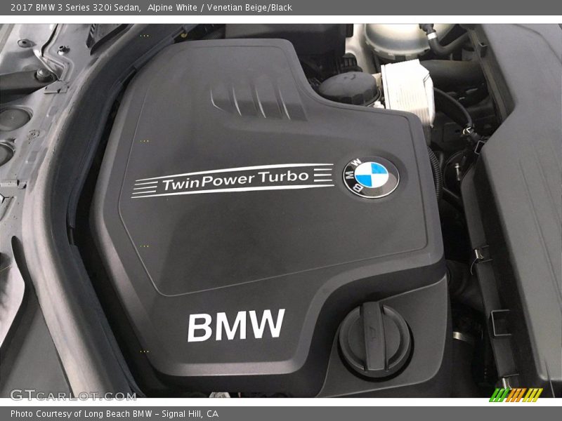 Alpine White / Venetian Beige/Black 2017 BMW 3 Series 320i Sedan