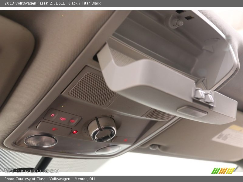 Black / Titan Black 2013 Volkswagen Passat 2.5L SEL