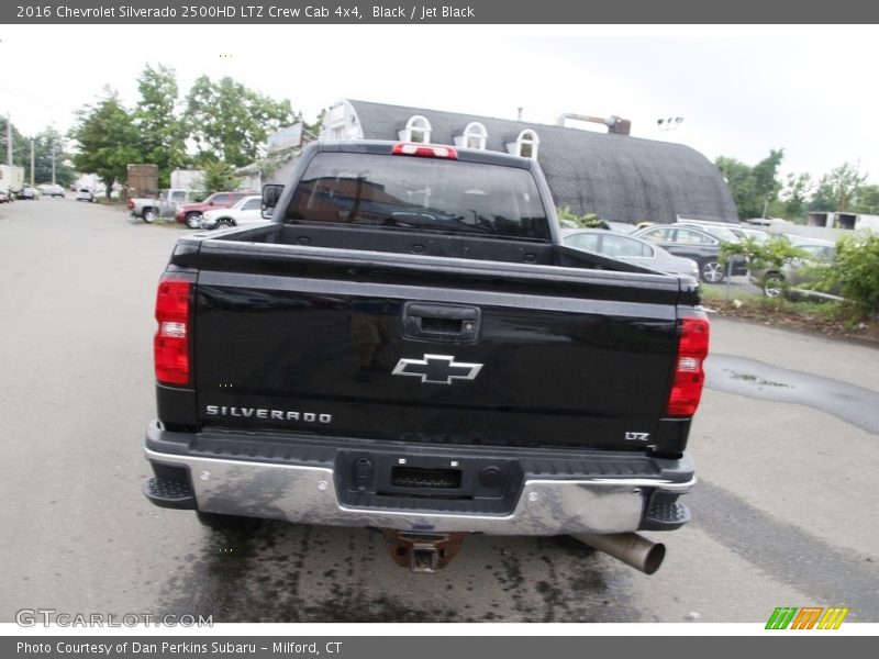 Black / Jet Black 2016 Chevrolet Silverado 2500HD LTZ Crew Cab 4x4