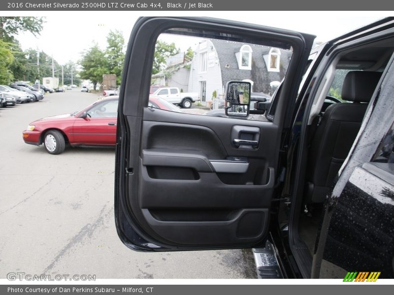Black / Jet Black 2016 Chevrolet Silverado 2500HD LTZ Crew Cab 4x4