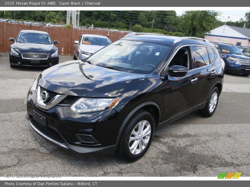 Super Black / Charcoal 2015 Nissan Rogue SV AWD