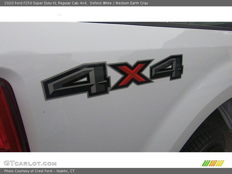 Oxford White / Medium Earth Gray 2020 Ford F250 Super Duty XL Regular Cab 4x4