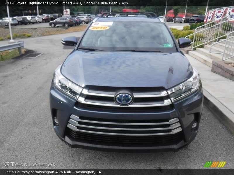 Shoreline Blue Pearl / Ash 2019 Toyota Highlander Hybrid Limited AWD