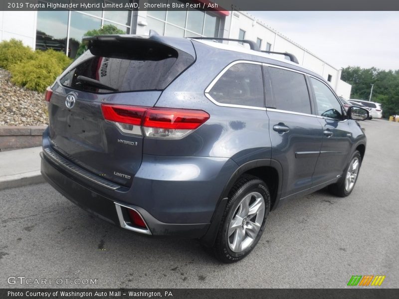 Shoreline Blue Pearl / Ash 2019 Toyota Highlander Hybrid Limited AWD