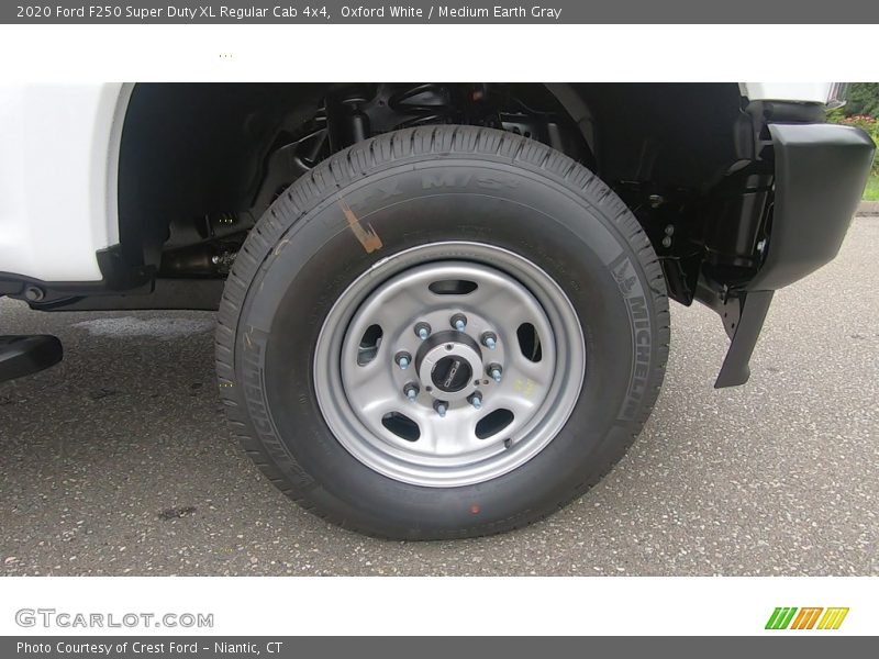Oxford White / Medium Earth Gray 2020 Ford F250 Super Duty XL Regular Cab 4x4