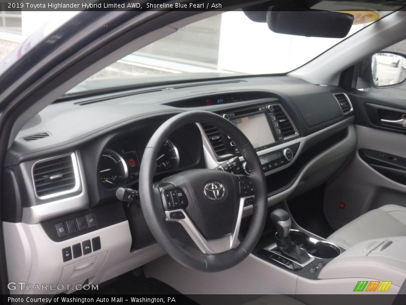 Shoreline Blue Pearl / Ash 2019 Toyota Highlander Hybrid Limited AWD