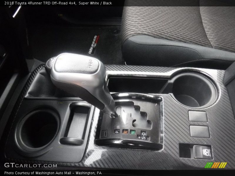 Super White / Black 2018 Toyota 4Runner TRD Off-Road 4x4