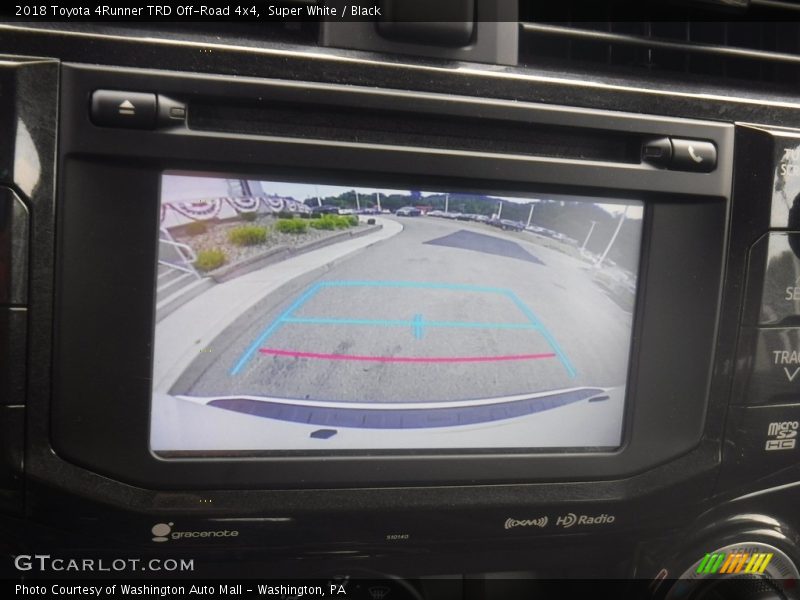 Super White / Black 2018 Toyota 4Runner TRD Off-Road 4x4