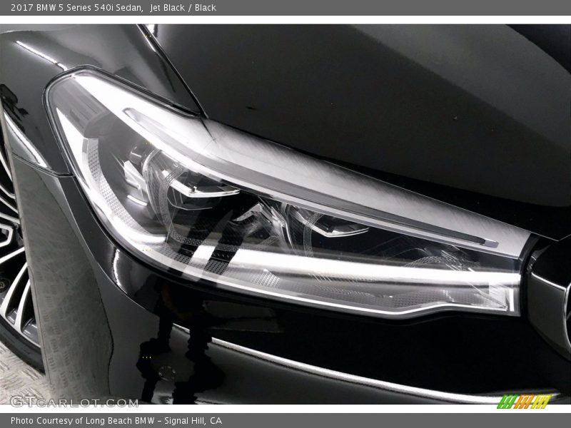 Jet Black / Black 2017 BMW 5 Series 540i Sedan