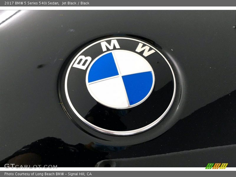 Jet Black / Black 2017 BMW 5 Series 540i Sedan