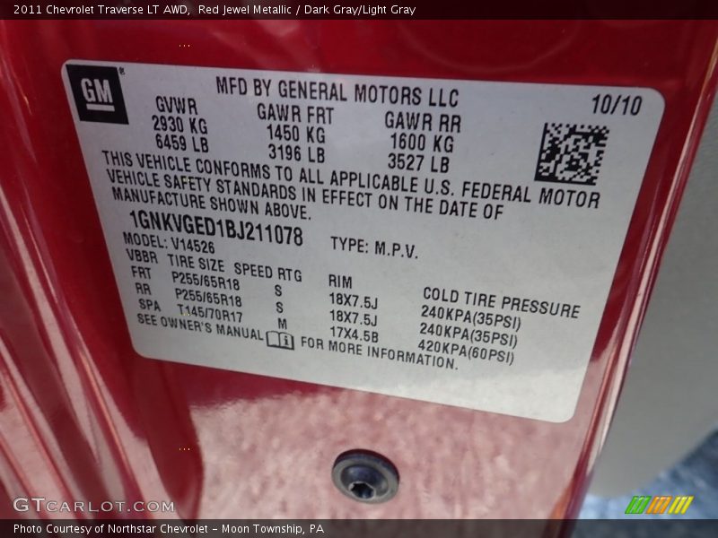 Red Jewel Metallic / Dark Gray/Light Gray 2011 Chevrolet Traverse LT AWD
