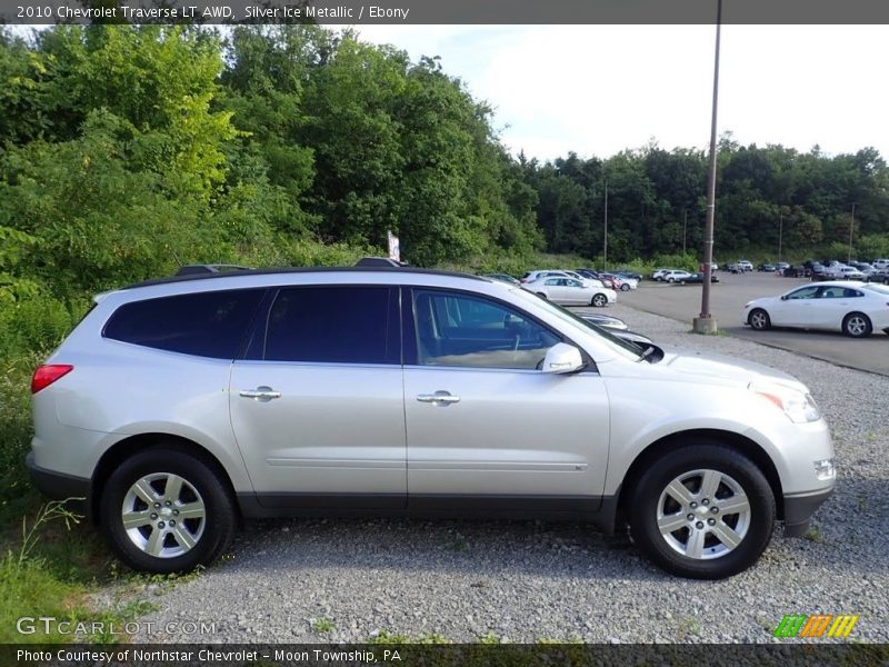 Silver Ice Metallic / Ebony 2010 Chevrolet Traverse LT AWD