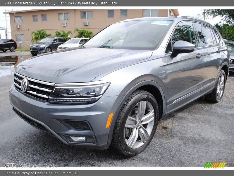 Front 3/4 View of 2018 Tiguan SEL