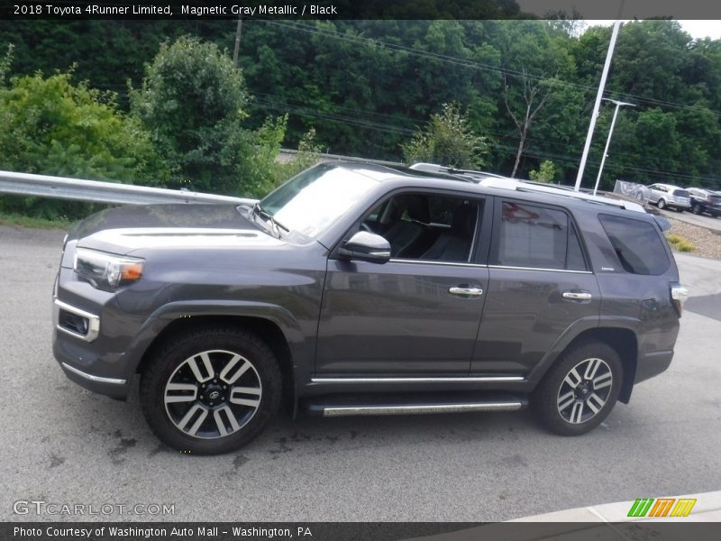 Magnetic Gray Metallic / Black 2018 Toyota 4Runner Limited