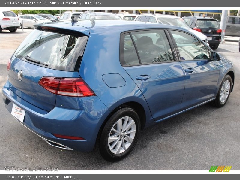 Silk Blue Metallic / Titan Black 2019 Volkswagen Golf S