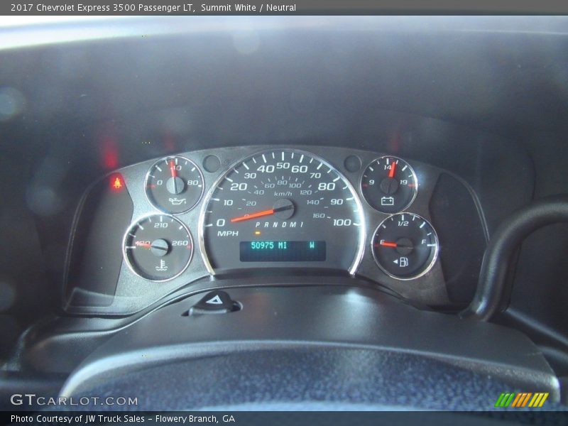 Summit White / Neutral 2017 Chevrolet Express 3500 Passenger LT