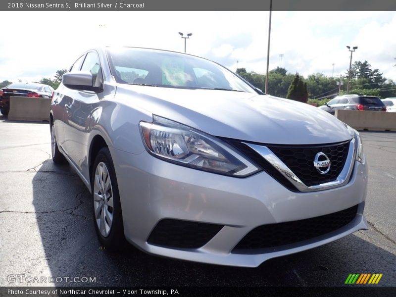 Brilliant Silver / Charcoal 2016 Nissan Sentra S