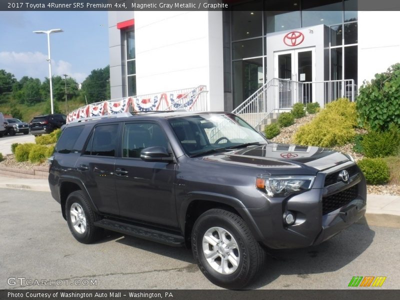 Magnetic Gray Metallic / Graphite 2017 Toyota 4Runner SR5 Premium 4x4