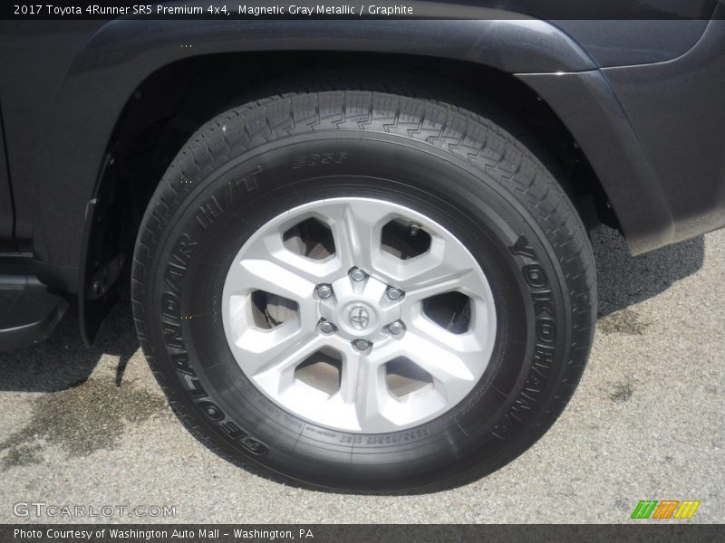 Magnetic Gray Metallic / Graphite 2017 Toyota 4Runner SR5 Premium 4x4